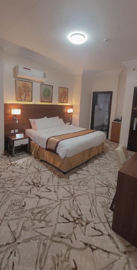 فندق ربوة الصفوة 8 - Rabwah Al Safwa Hotel 8 Medina ภายนอก รูปภาพ