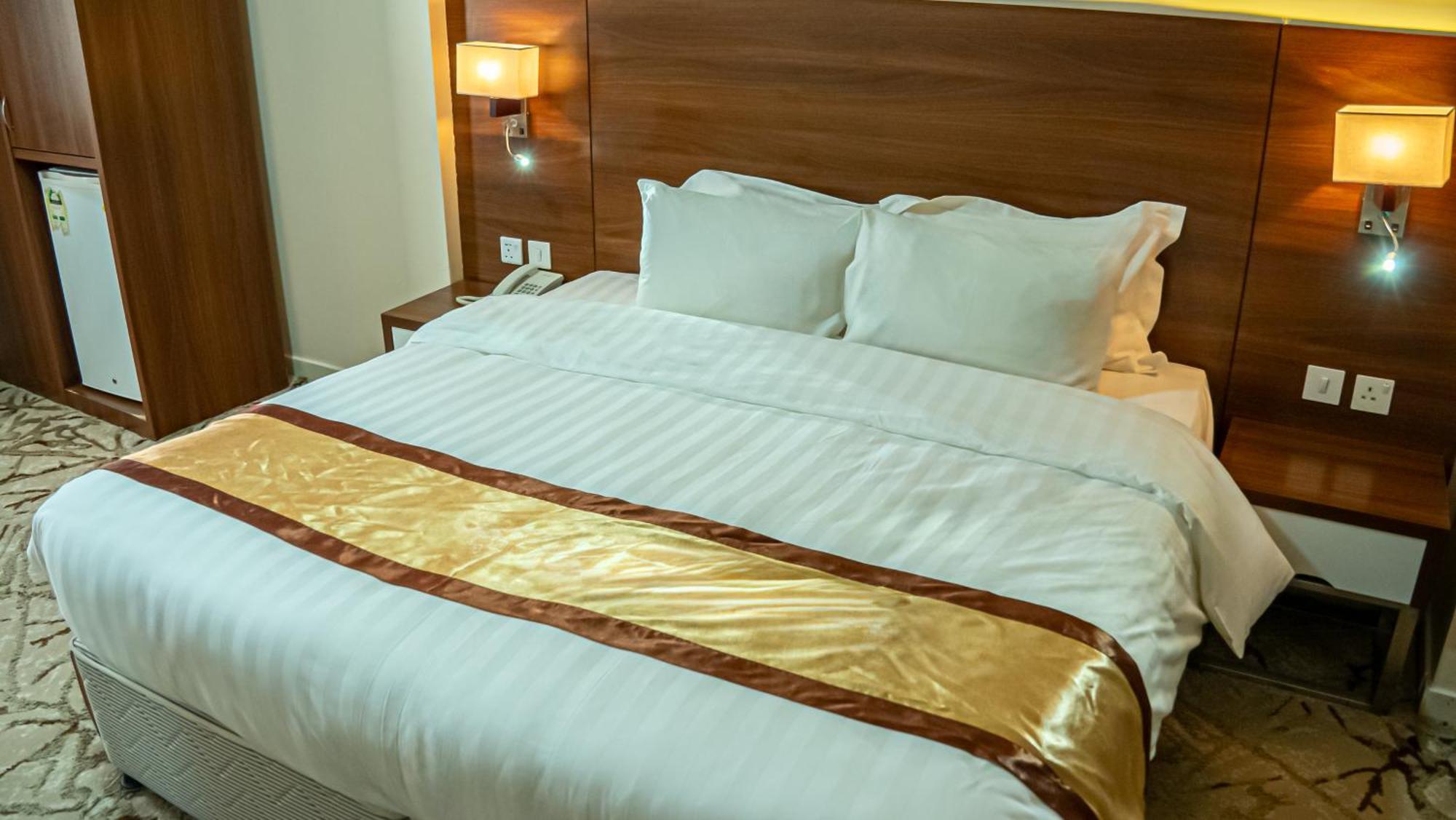 Rabwah Al Safwa Hotel 8 Medina ภายนอก รูปภาพ
